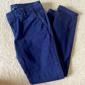 Tommy Hilfiger - navy blue - size 4 - khaki style pants